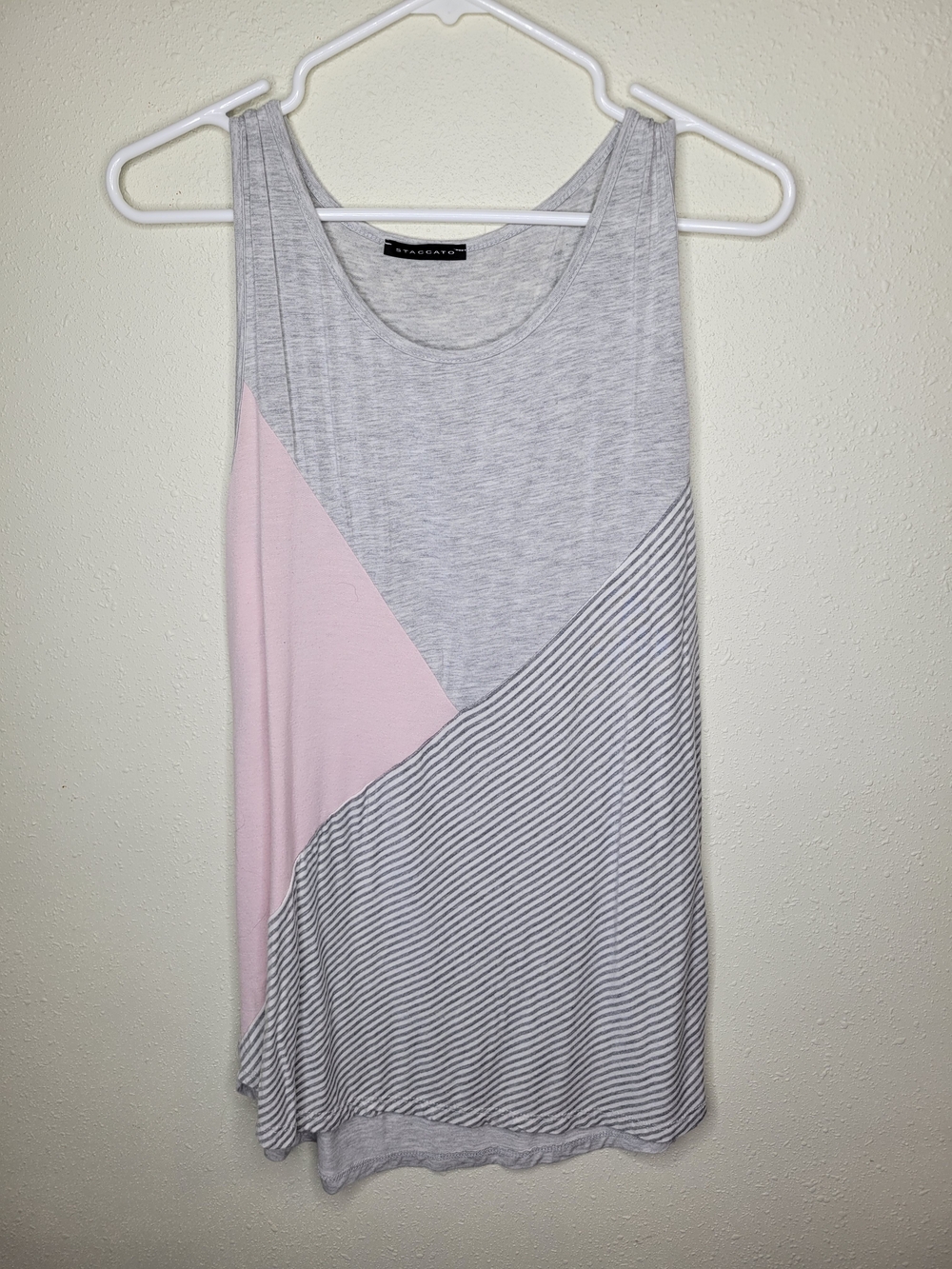 Staccato Gray & Light Pink Geometric Colorblock Tank